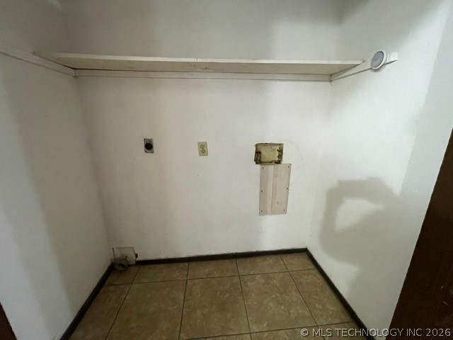 1695 Louise Street Property Photo 13