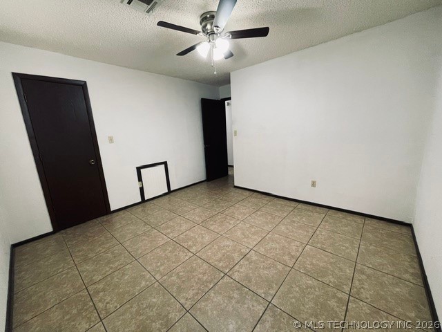 1695 Louise Street Property Photo 15
