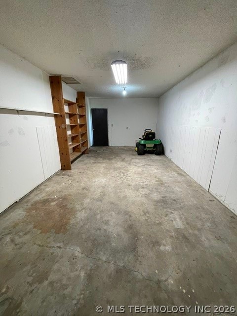 1695 Louise Street Property Photo 23