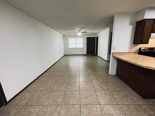 1695 Louise Street Property Photo 32