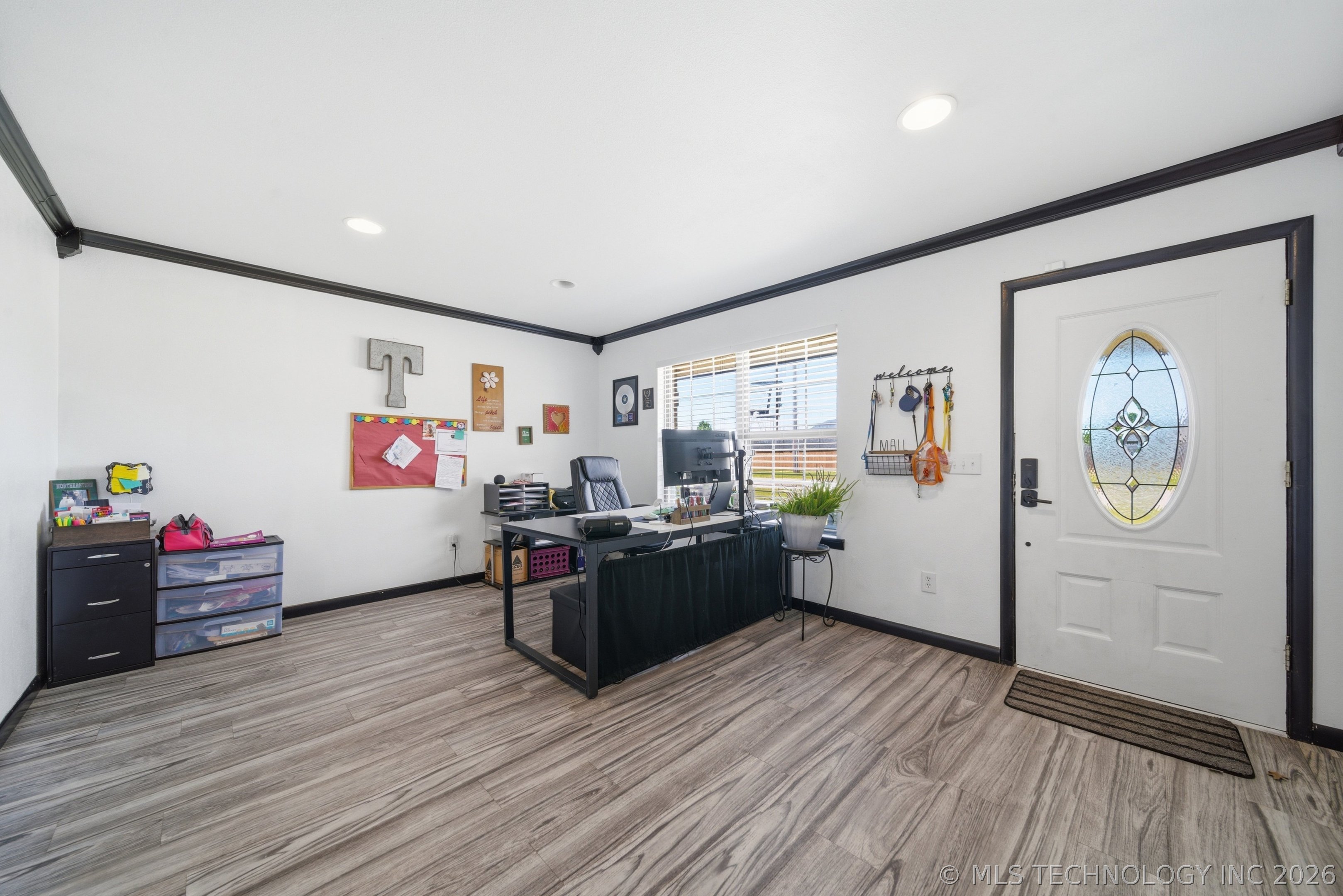 205 N Jardot Road Property Photo 8