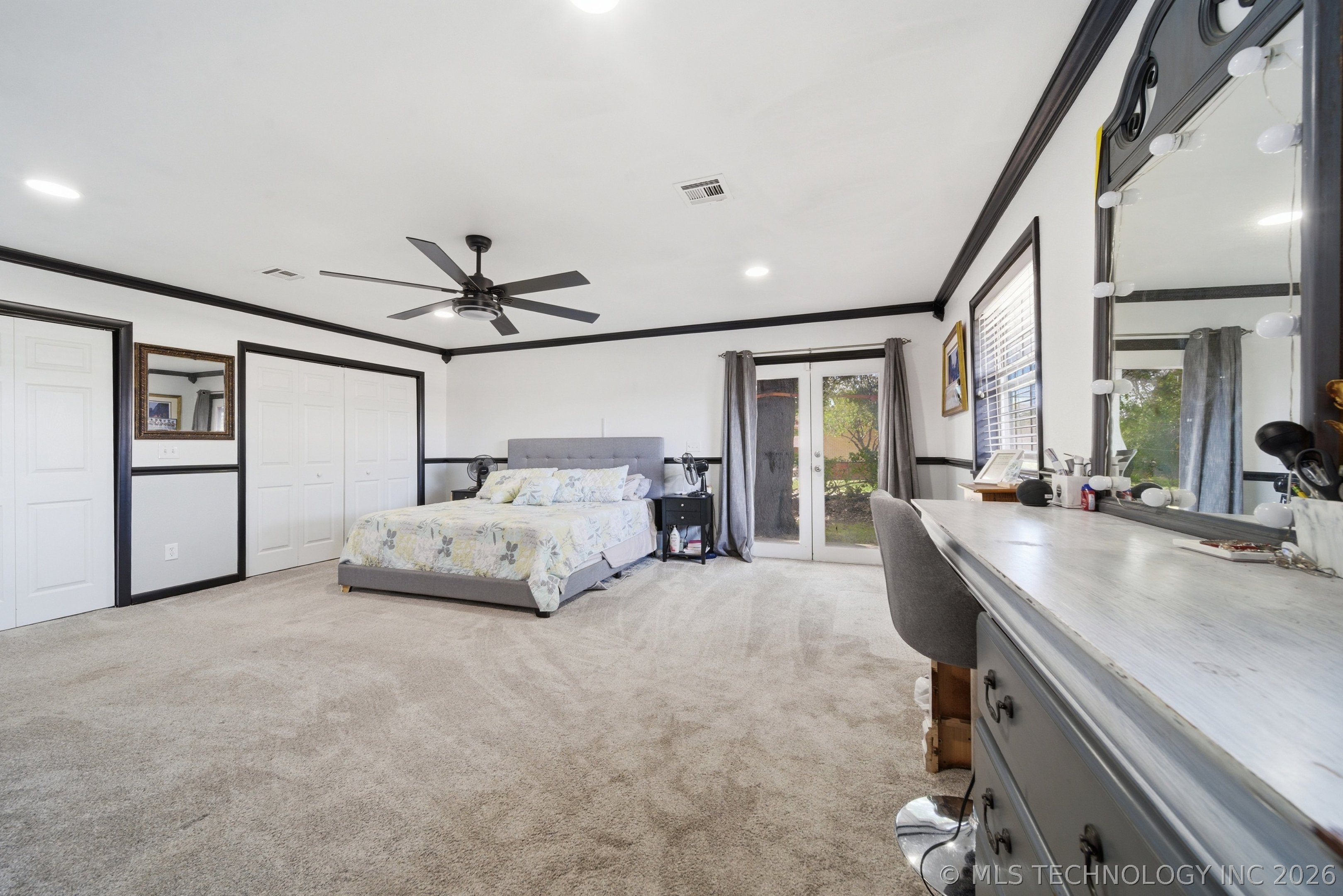 205 N Jardot Road Property Photo 22
