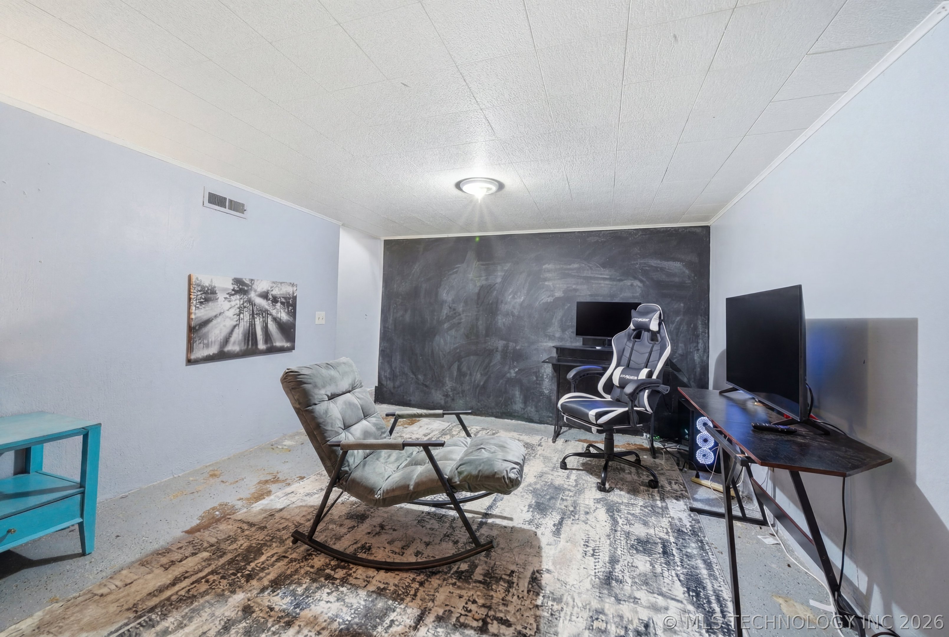 205 N Jardot Road Property Photo 35