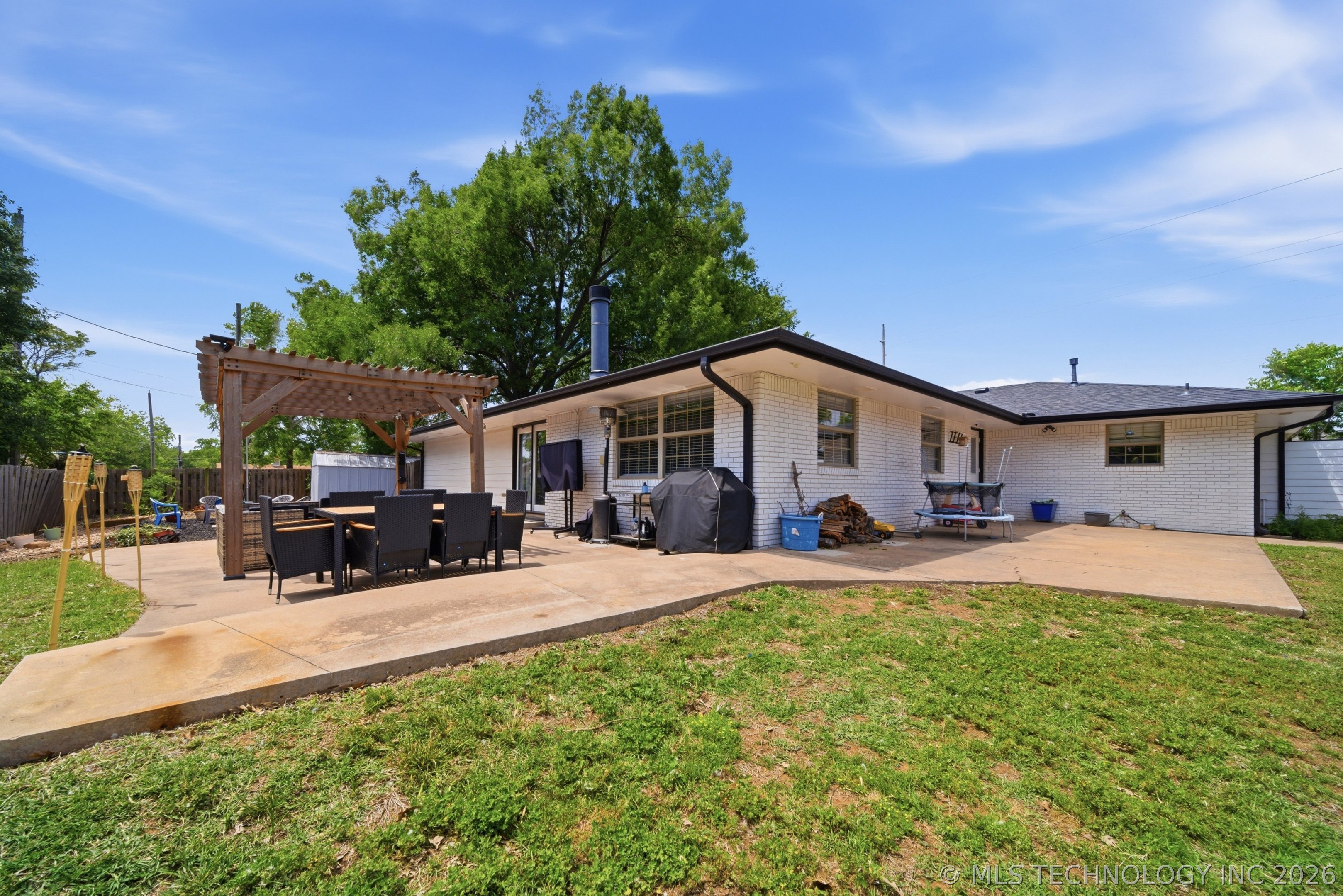 205 N Jardot Road Property Photo 38
