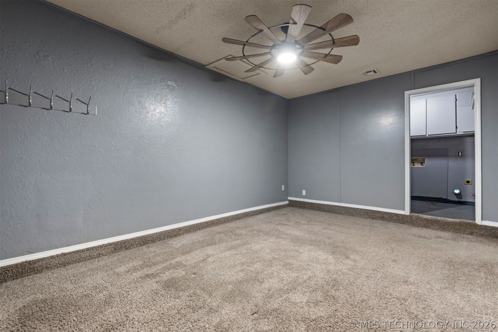 28637 E 137th Street Property Photo 21