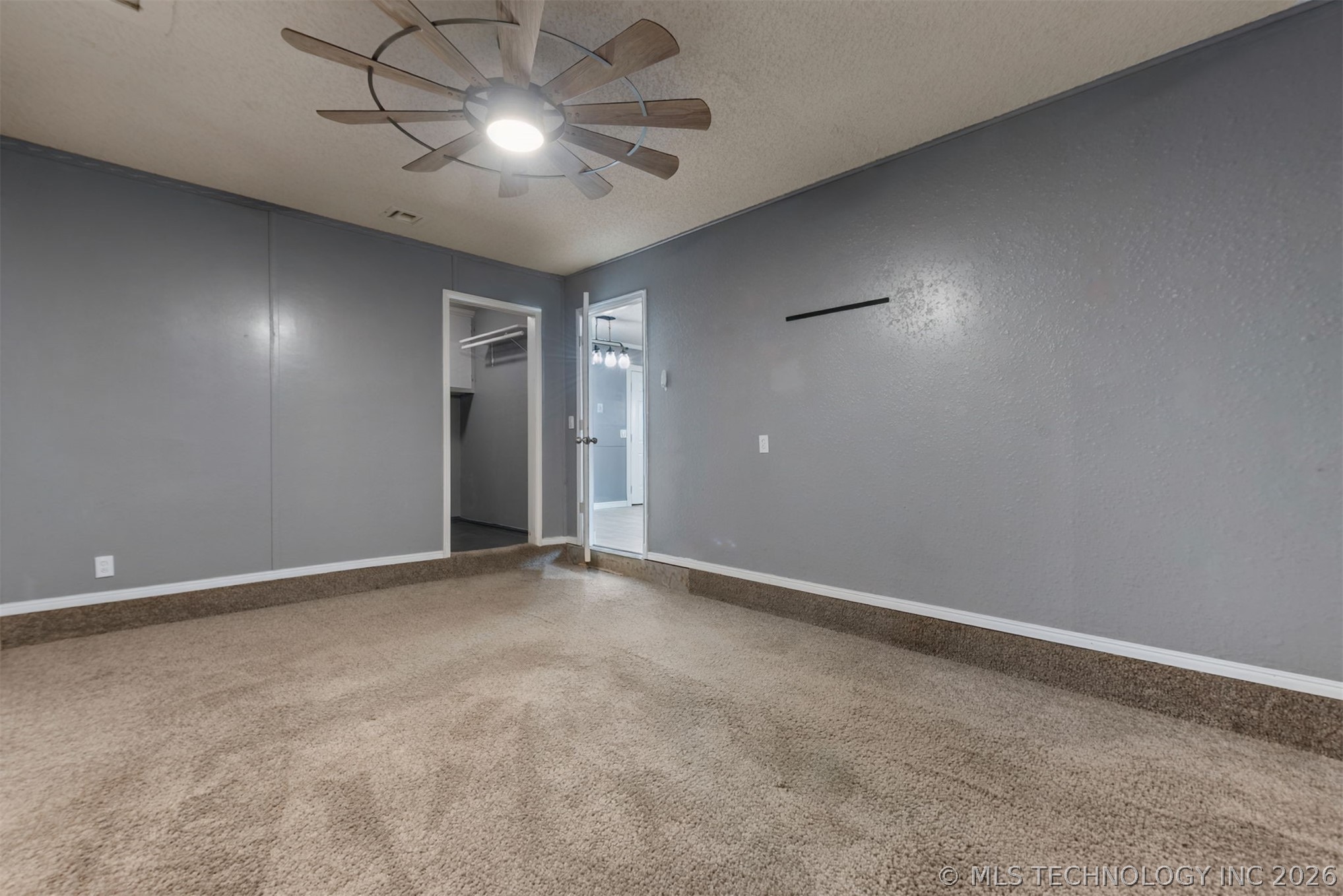 28637 E 137th Street Property Photo 22