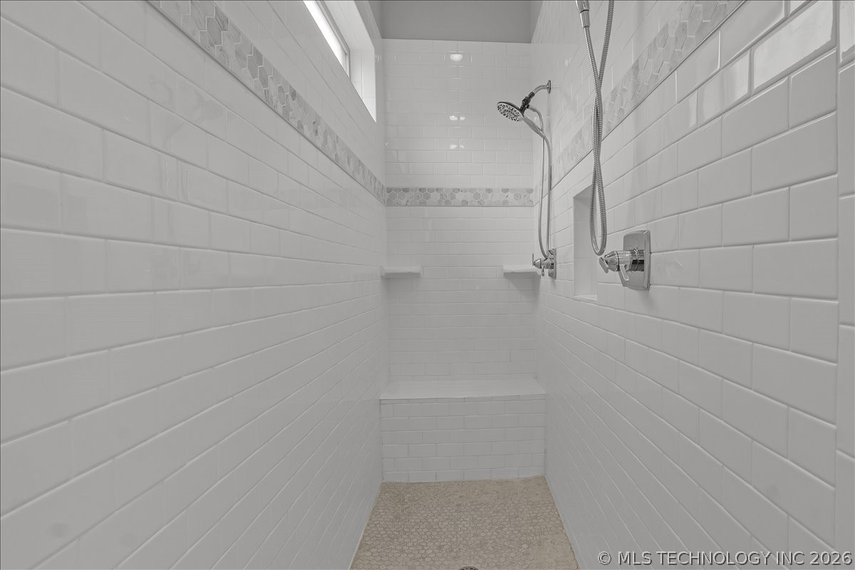 7419 E 109th Street Property Photo 31