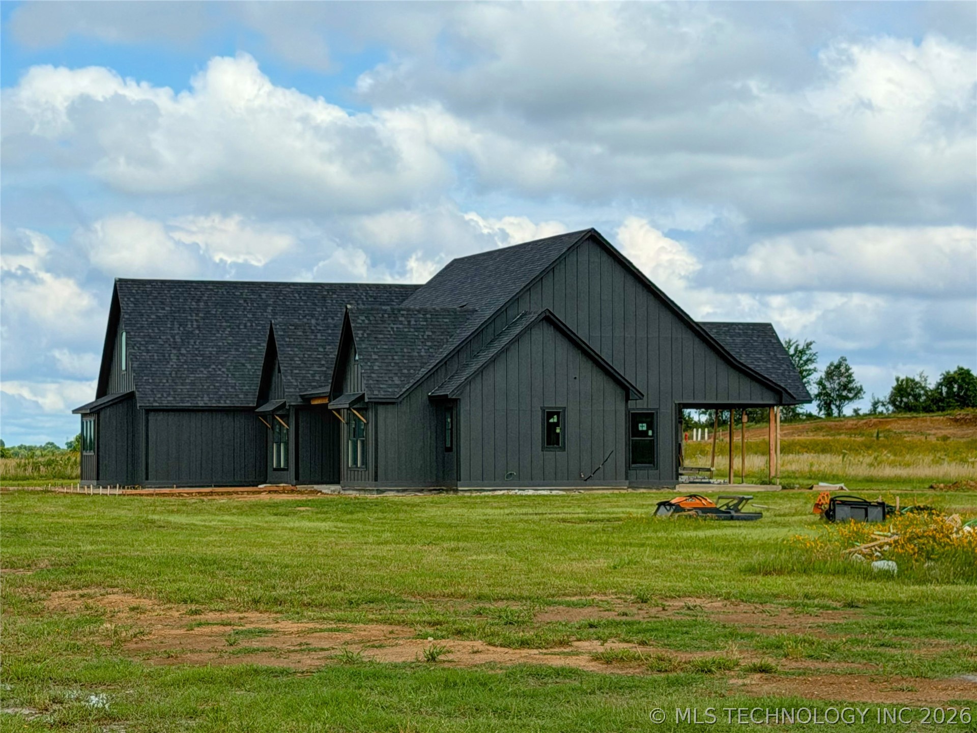 1413 Gunner Lane Property Photo 3