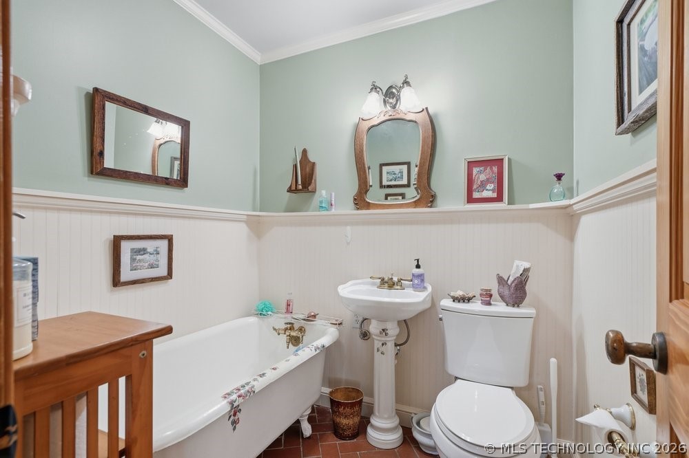 9223 S Zenith Avenue Property Photo 13