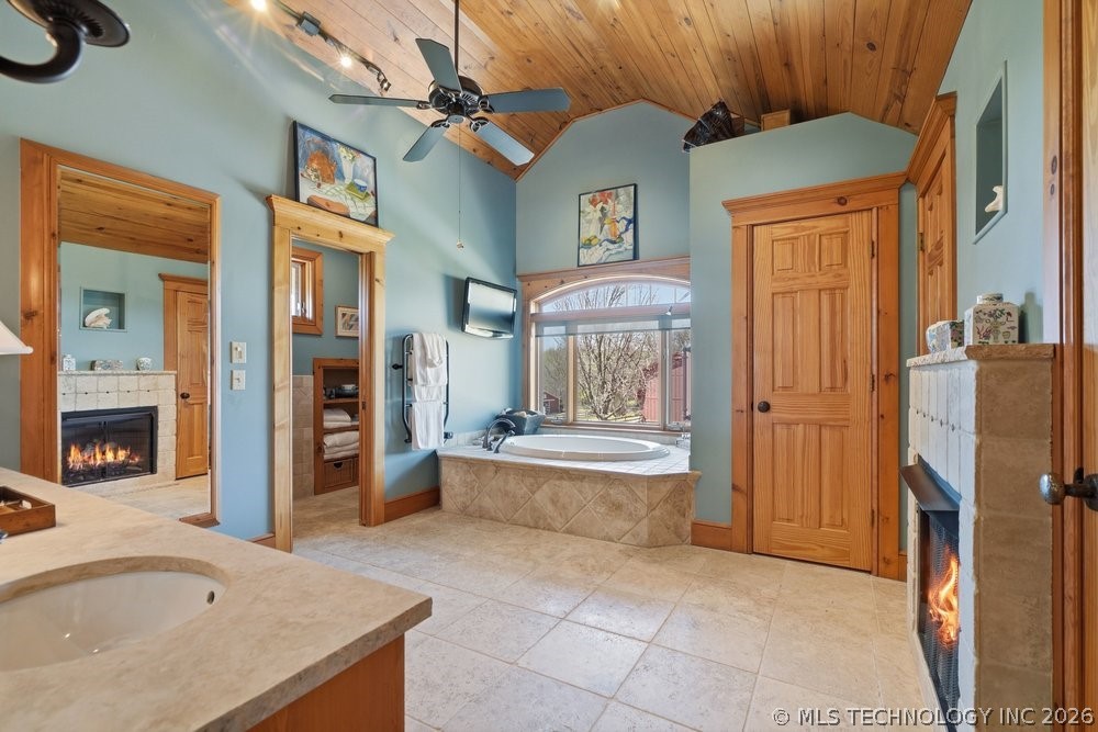 9223 S Zenith Avenue Property Photo 28