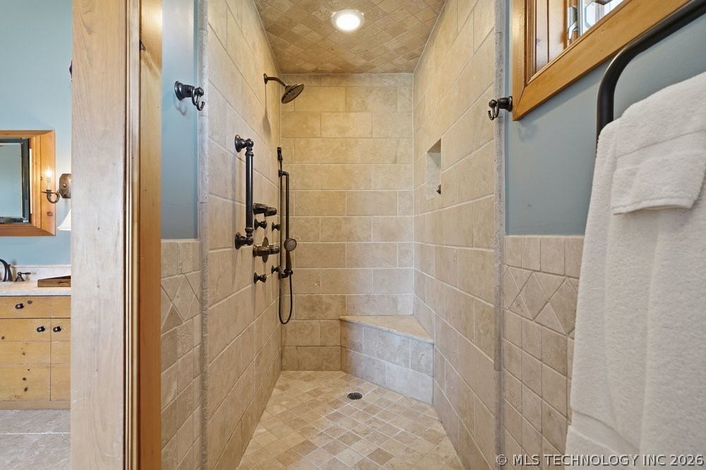 9223 S Zenith Avenue Property Photo 31