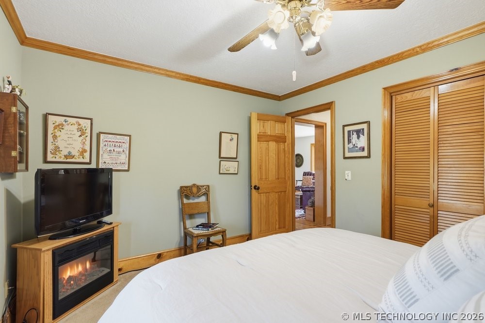 9223 S Zenith Avenue Property Photo 38