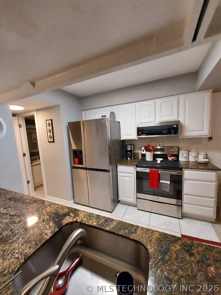7911 E 66th Street A Property Photo 21
