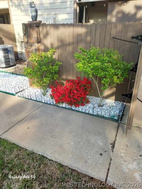 7911 E 66th Street A Property Photo 39