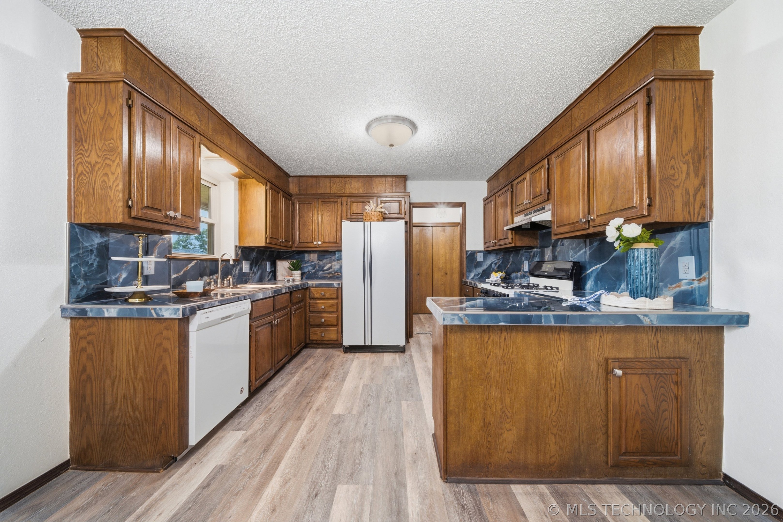 1100 N Oseuma Avenue Property Photo 16