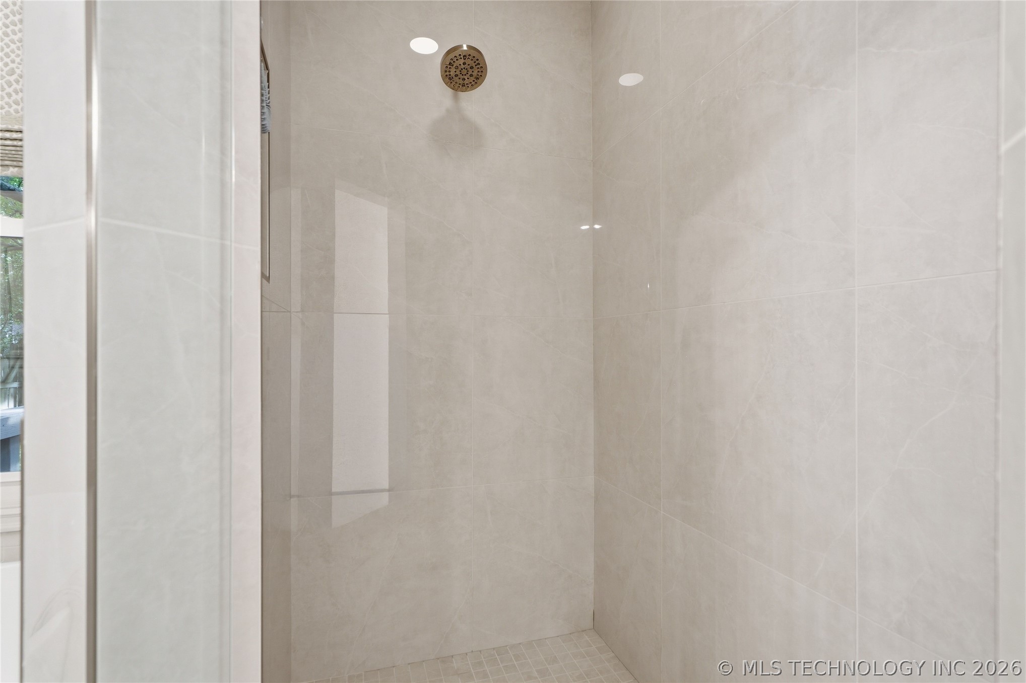 3110 E 44th Place Property Photo 33