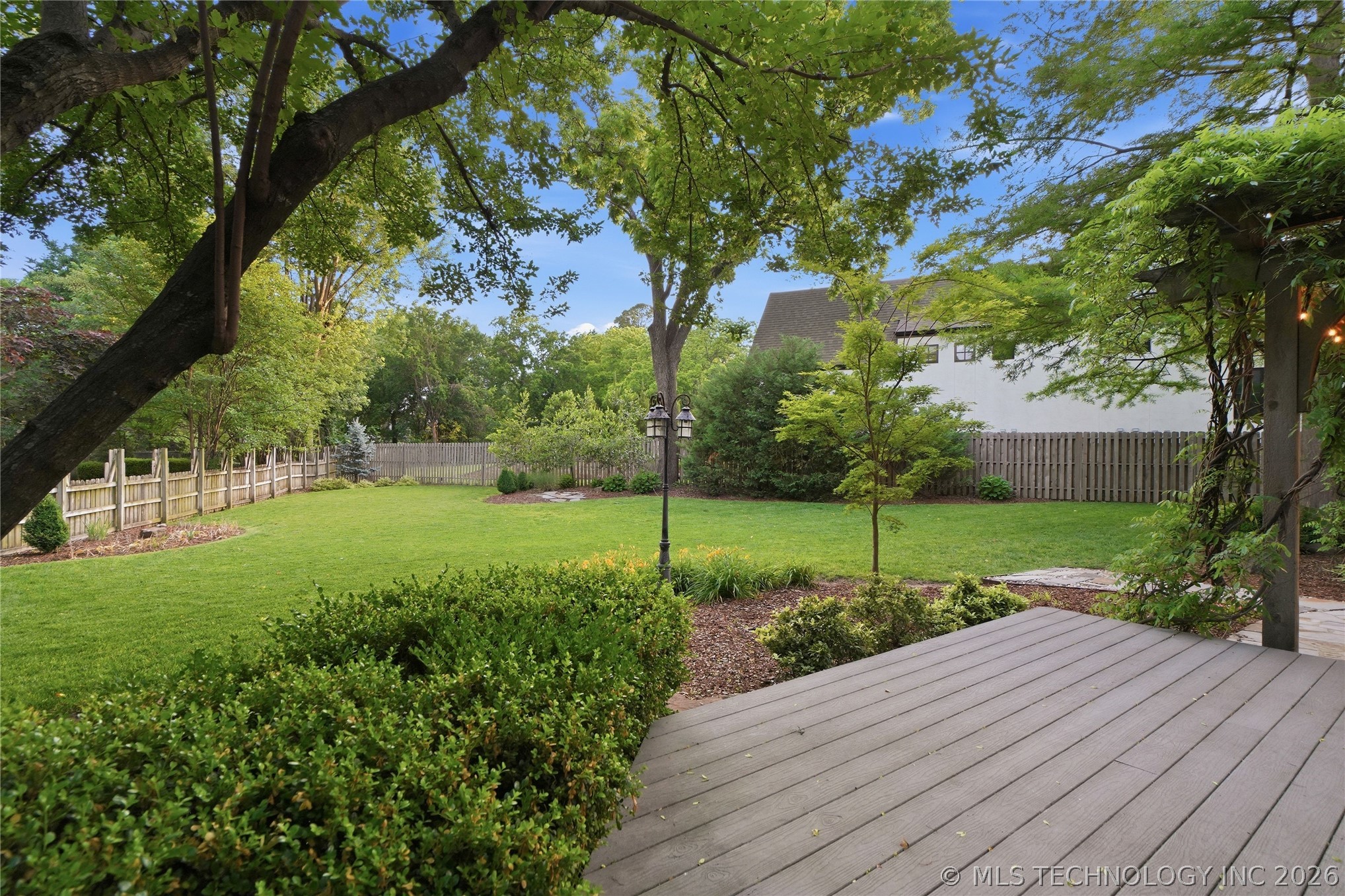 3110 E 44th Place Property Photo 62