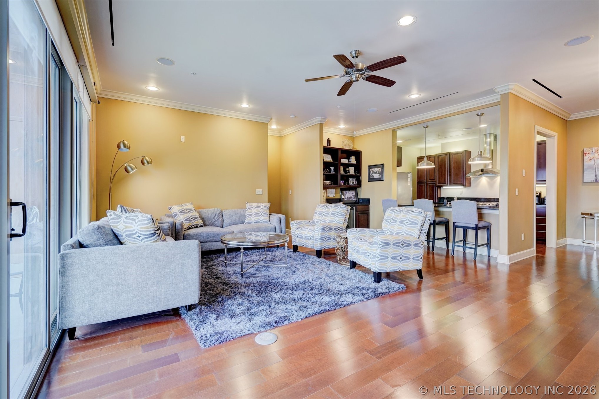 200 S Oklahoma 302 Property Photo 22