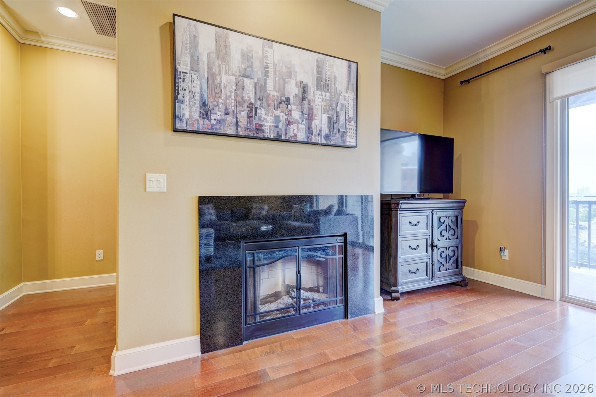 200 S Oklahoma 302 Property Photo 23