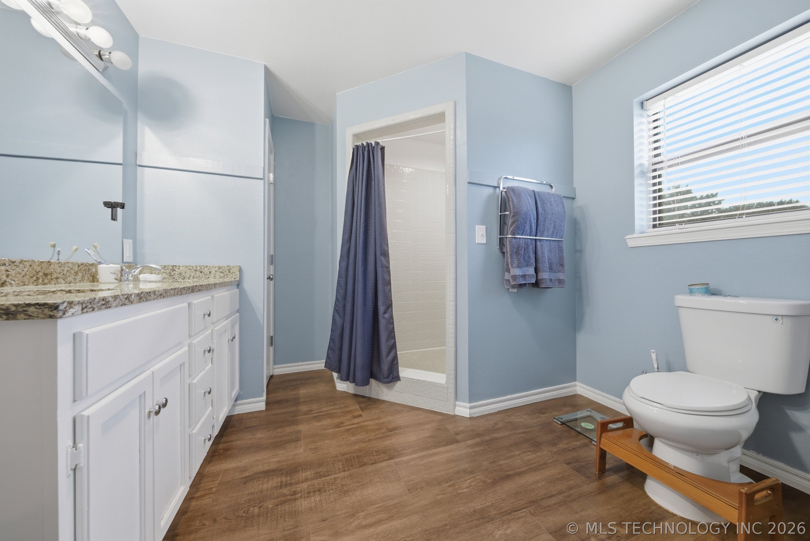 4218 E 25th Street Property Photo 17
