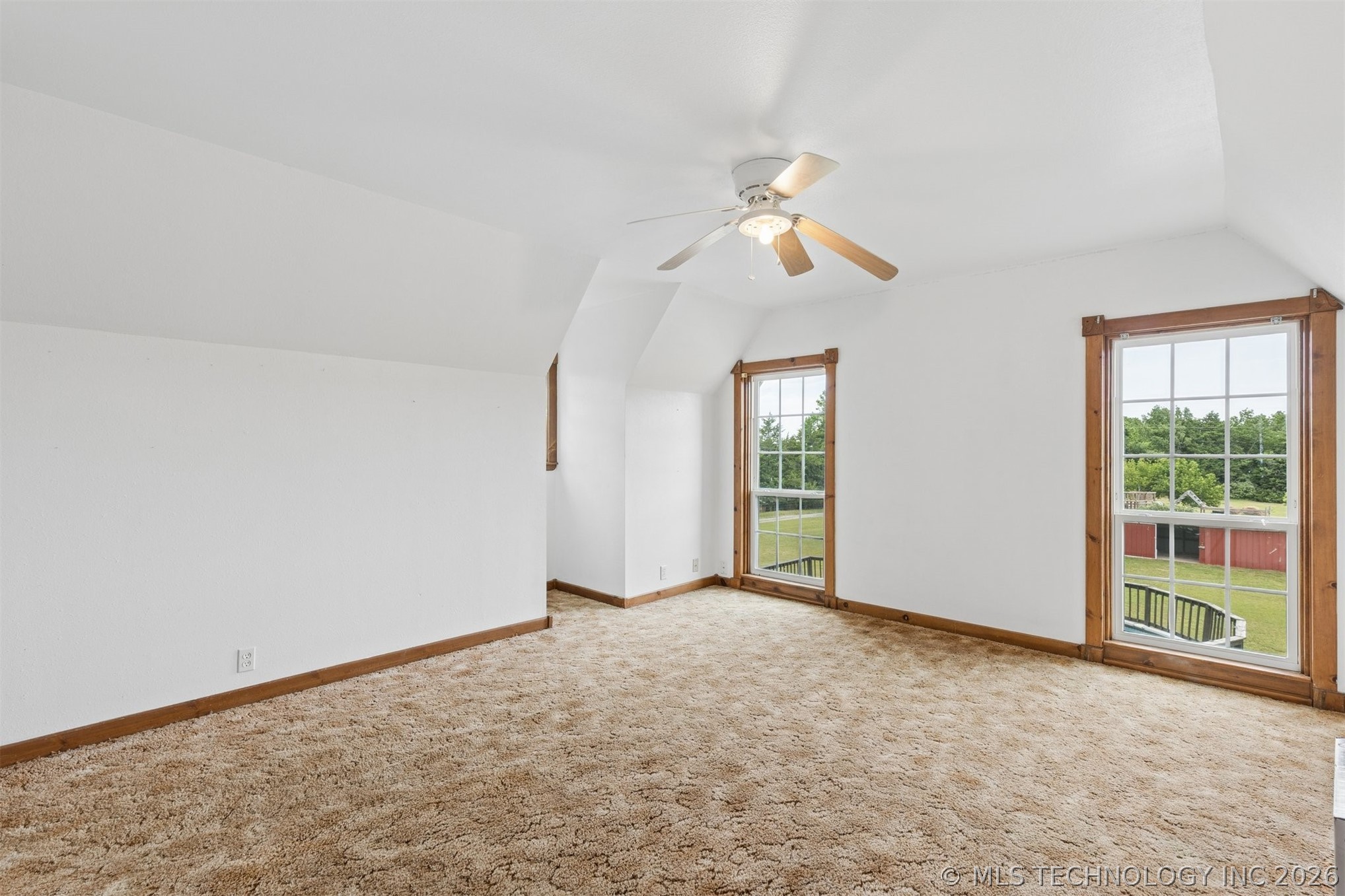 2700 W Dickinson Property Photo 41