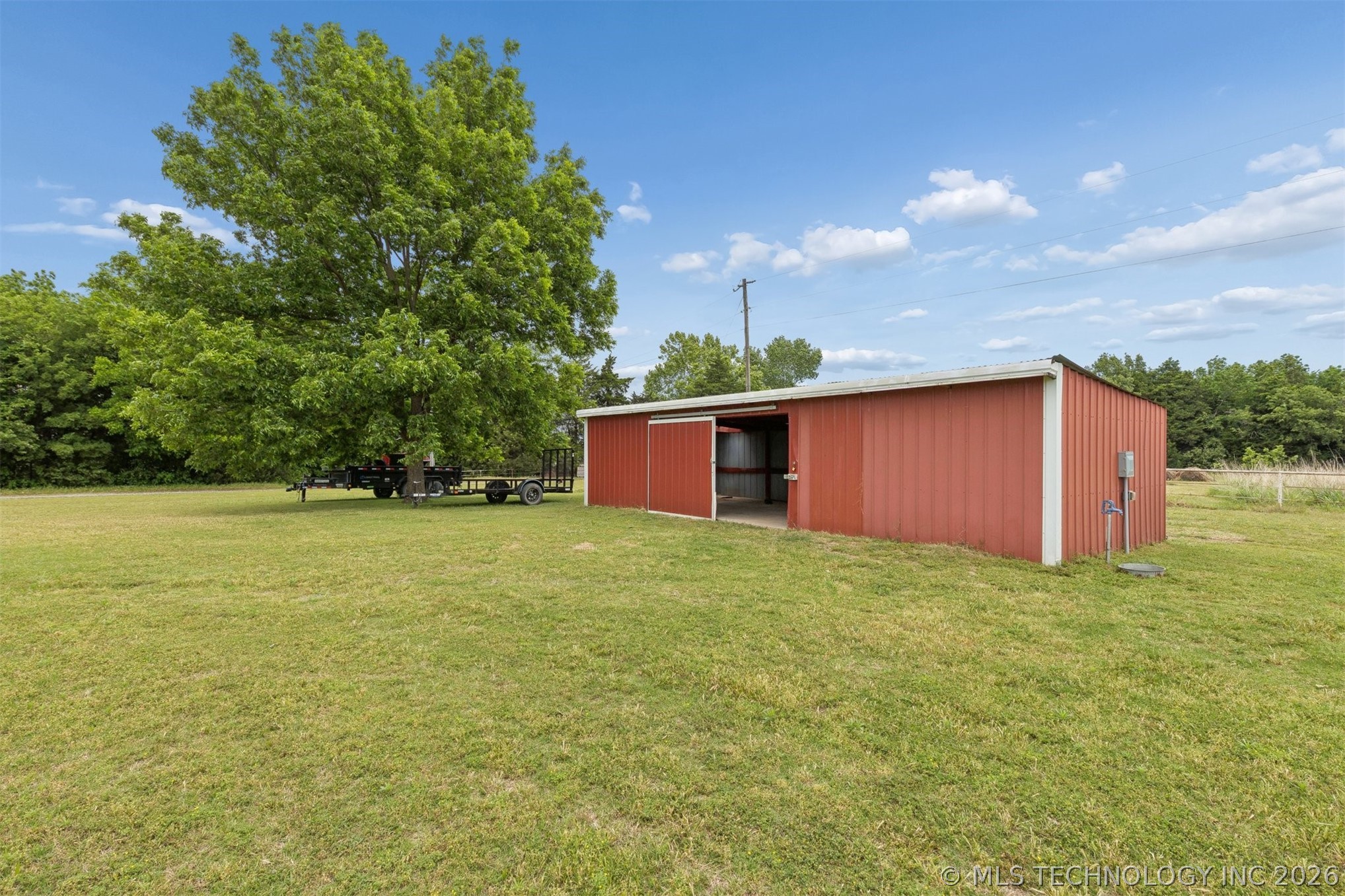2700 W Dickinson Property Photo 48