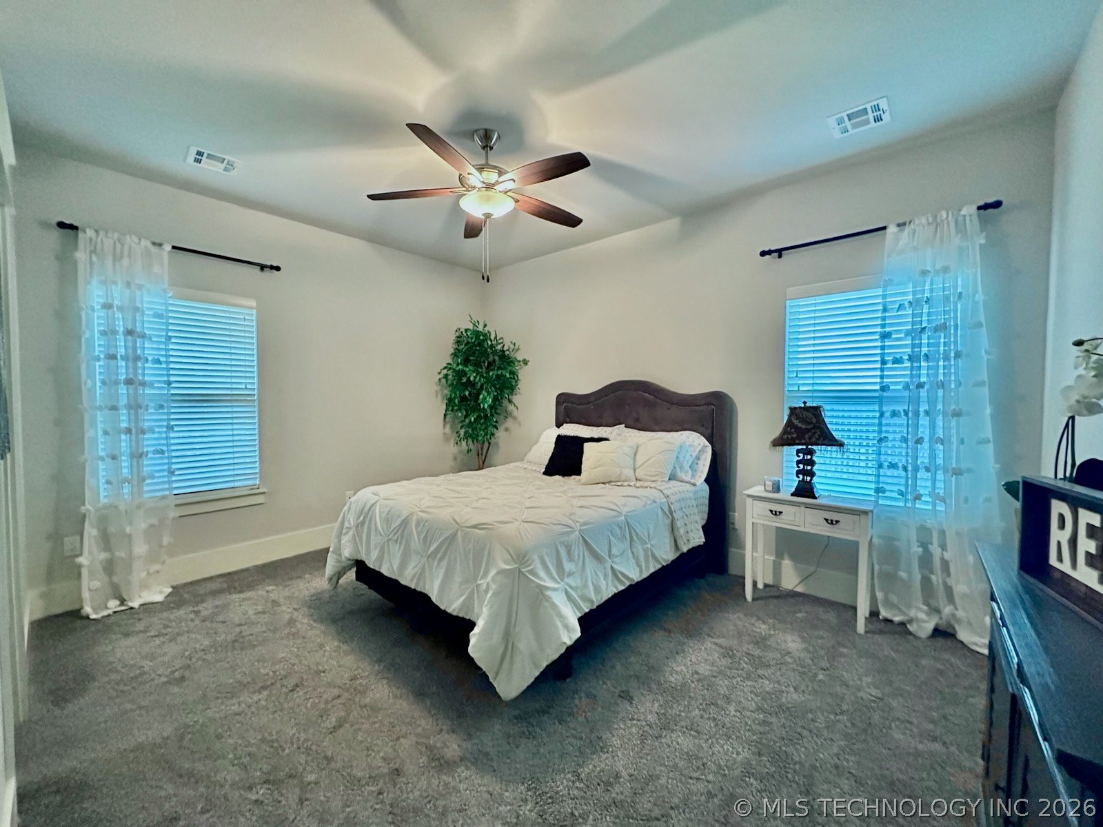 8729 S Phoenix Place W Property Photo 31