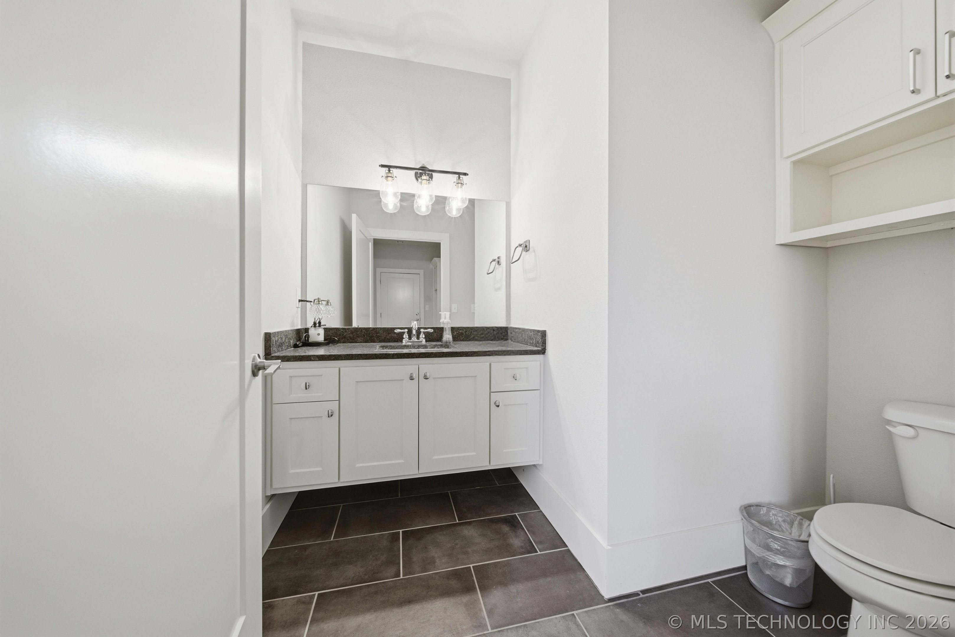 8729 S Phoenix Place W Property Photo 37