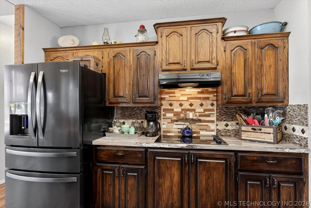 15562 State Highway 83 Property Photo 27