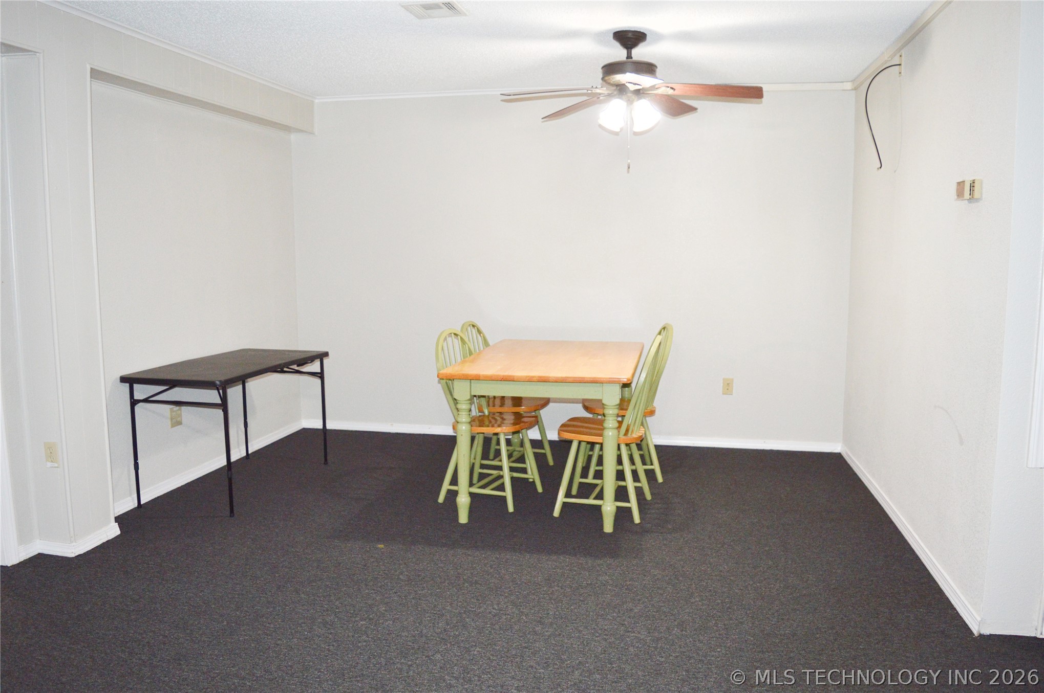 1207 E Jackson Property Photo 20