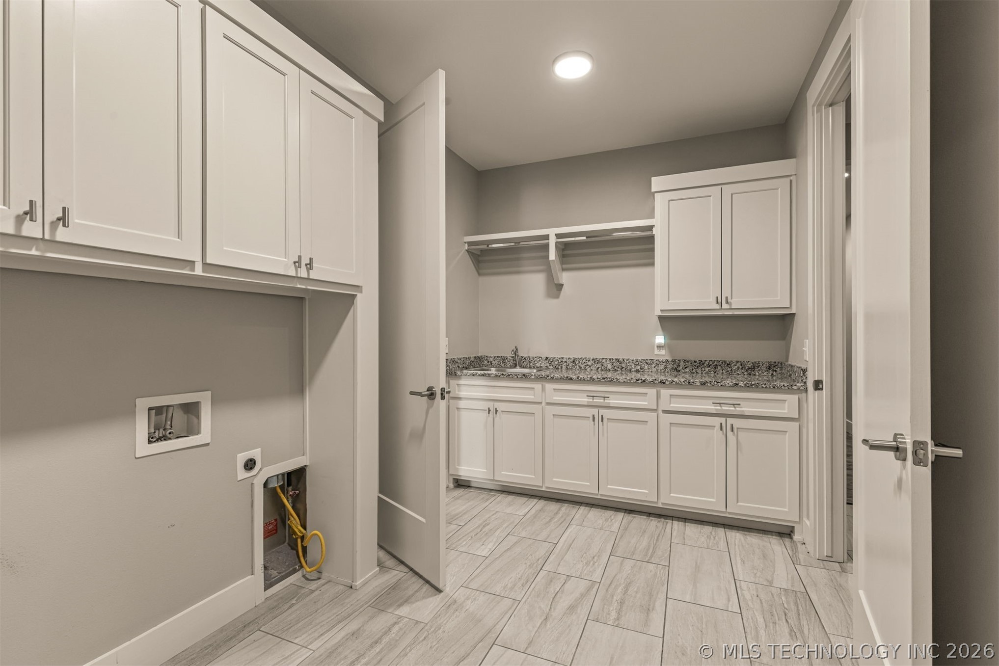 12719 S 4th Street Property Photo 37