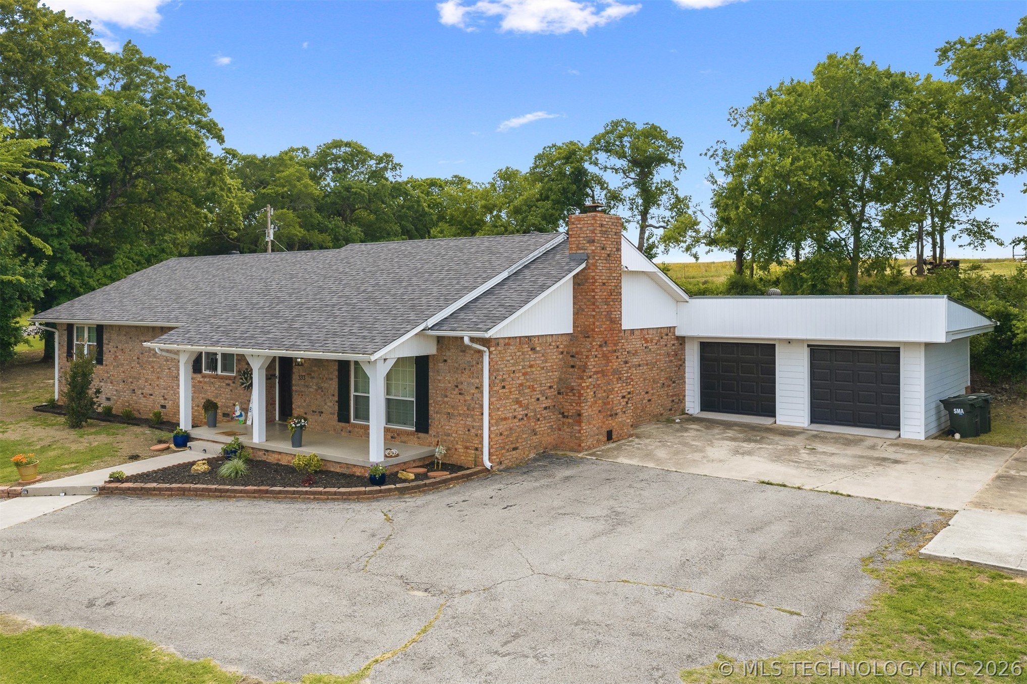 333 County Redbud Property Photo 3