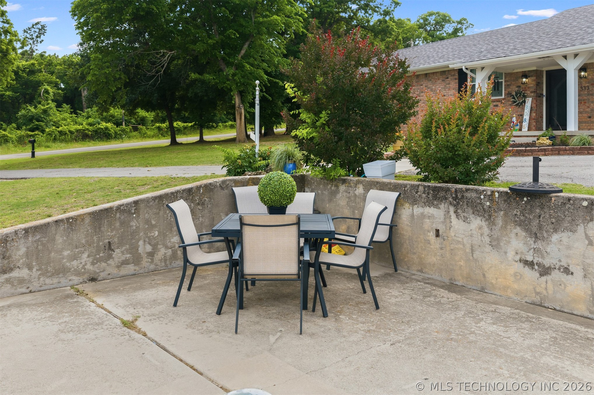 333 County Redbud Property Photo 12