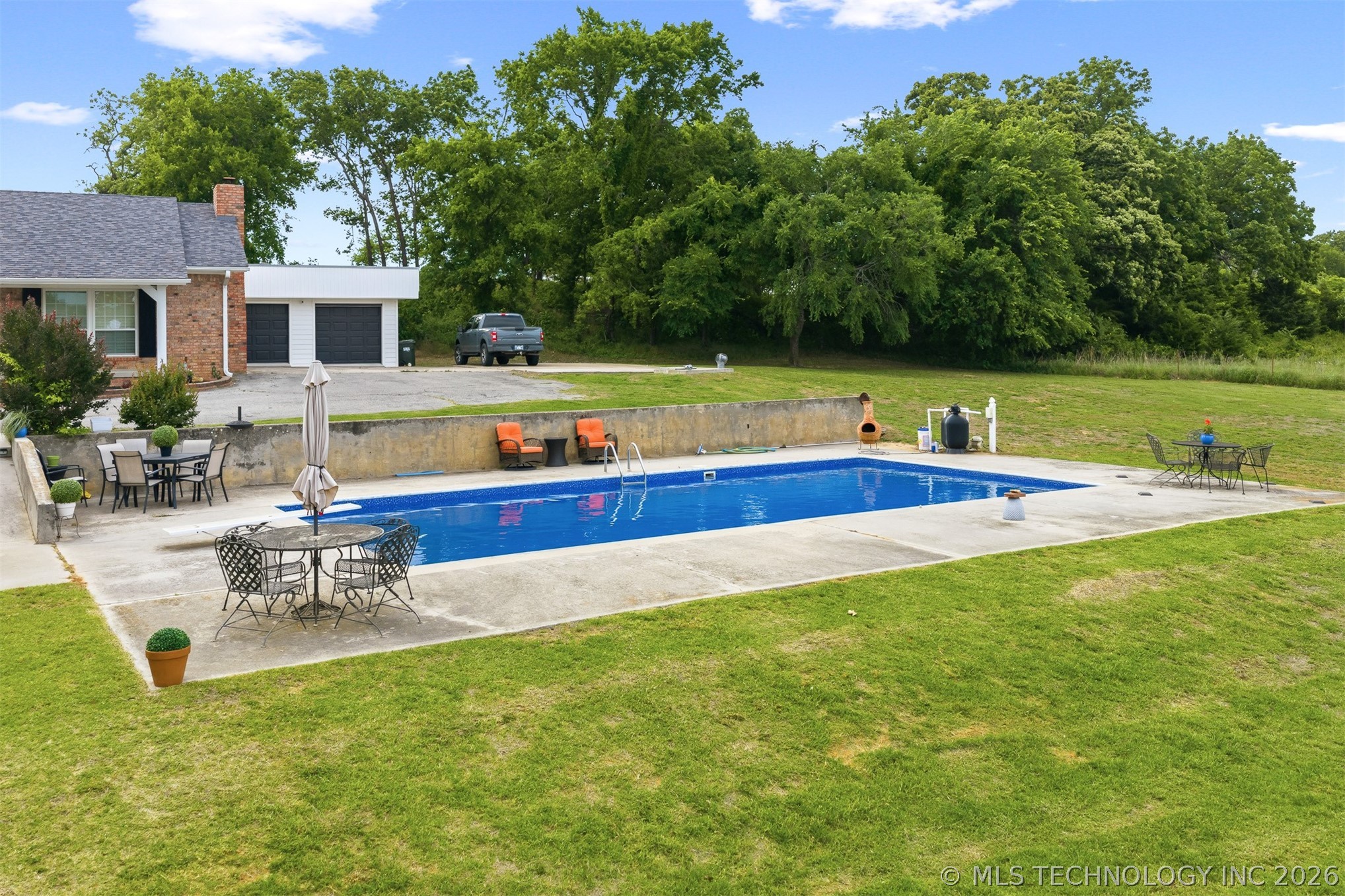 333 County Redbud Property Photo 13