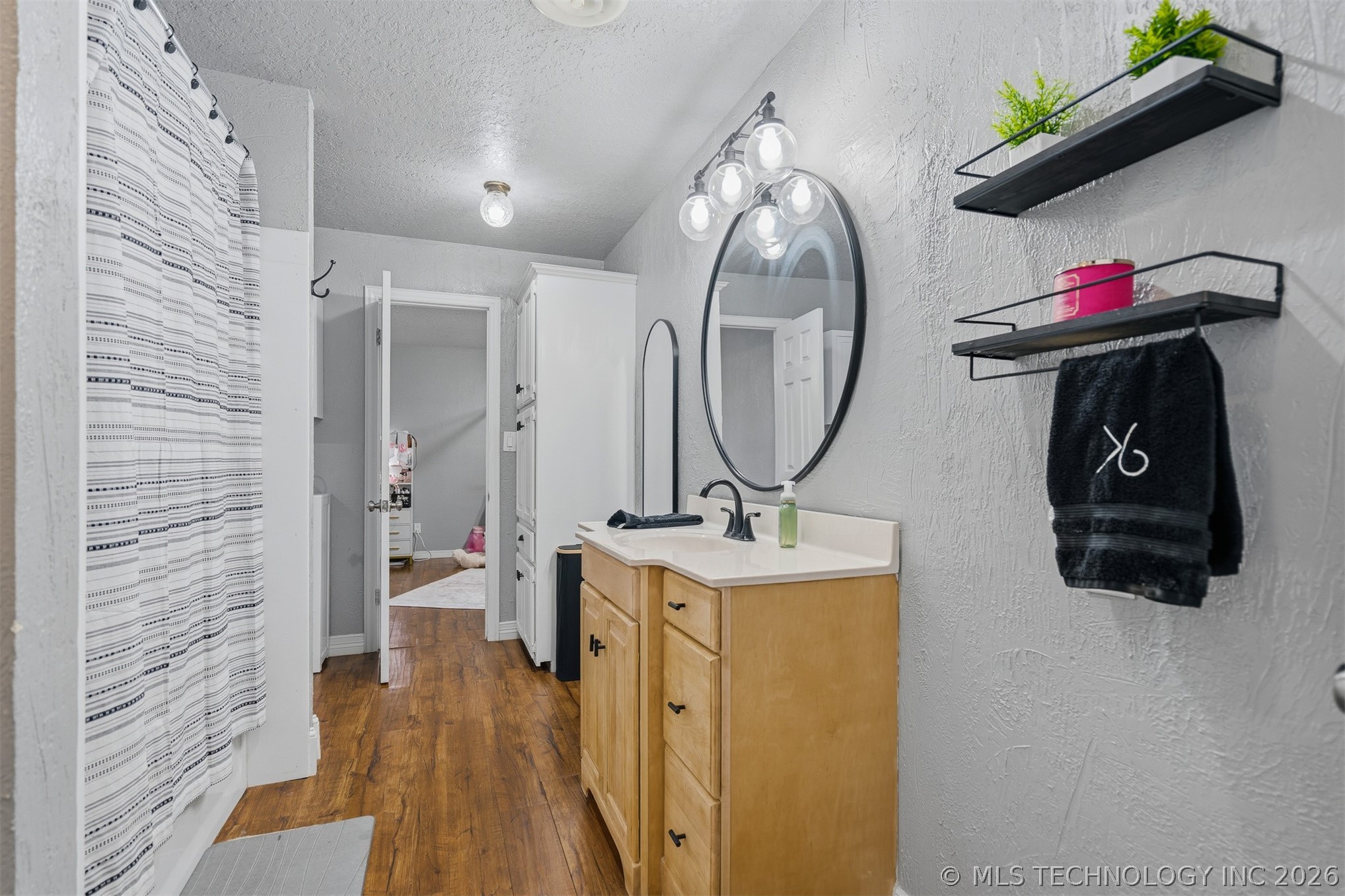 333 County Redbud Property Photo 44
