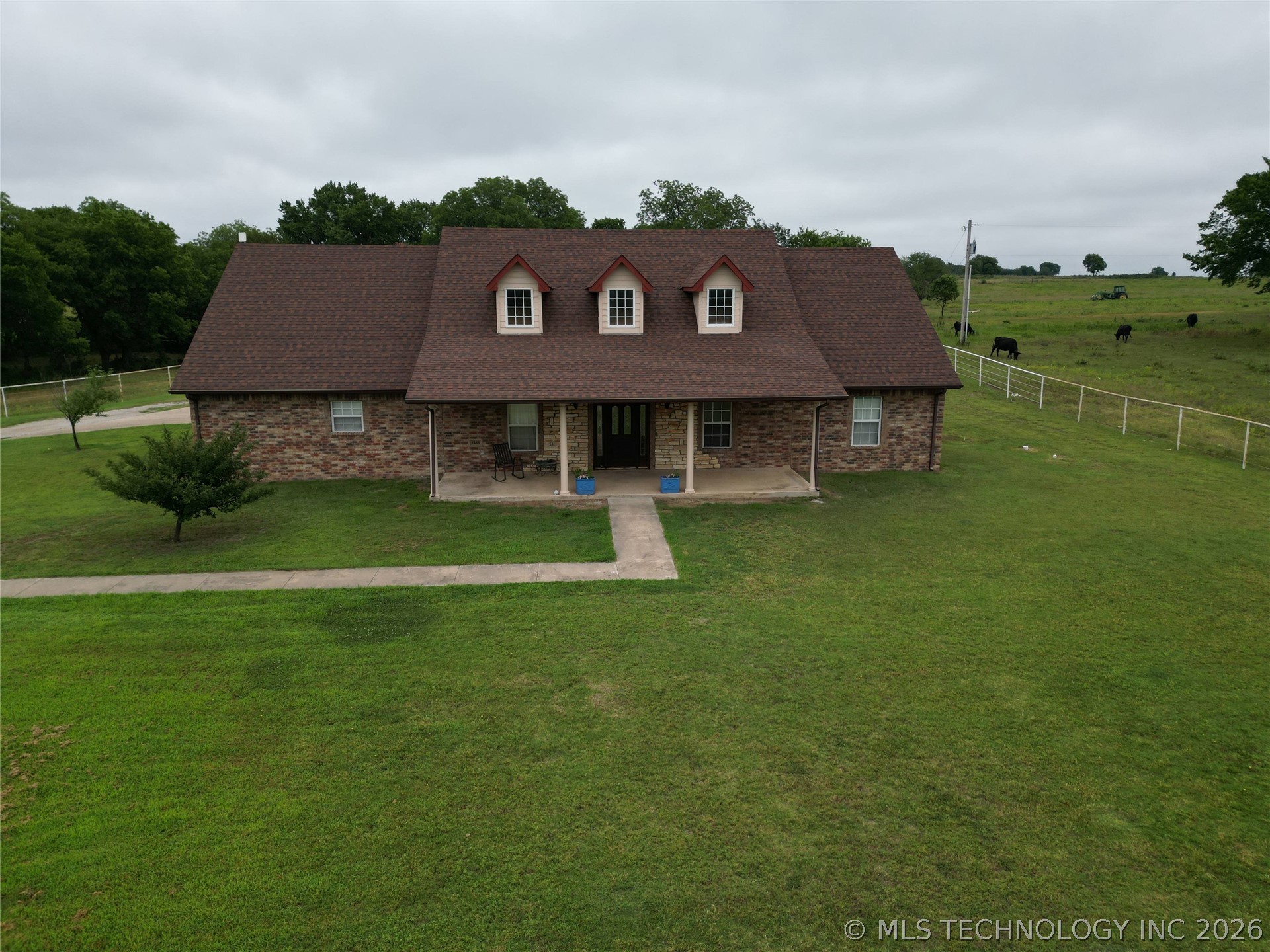 9488 Refinery Road Property Photo 1