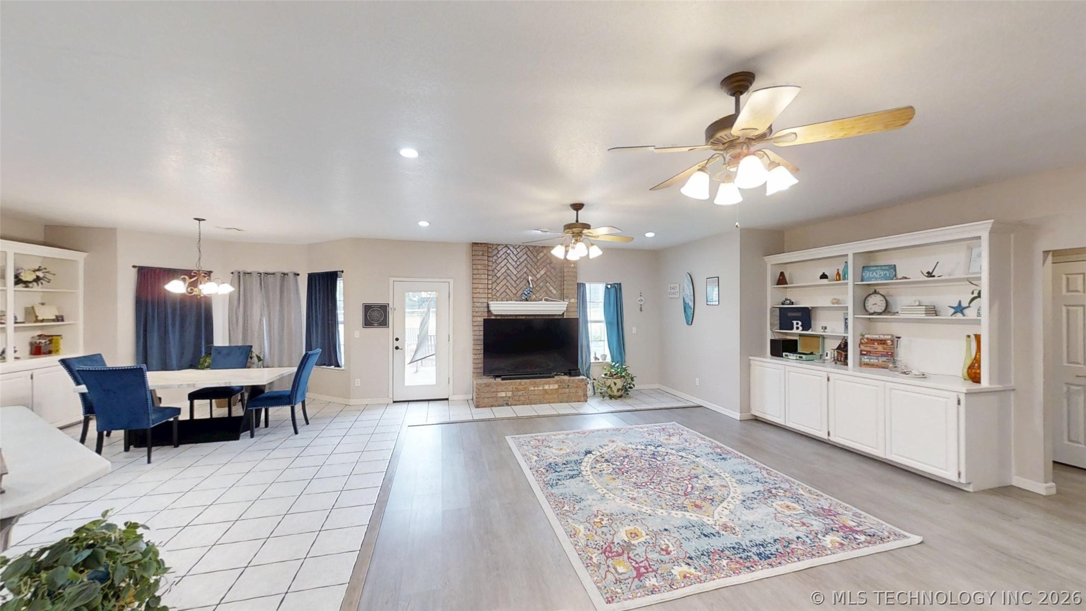 9488 Refinery Road Property Photo 3