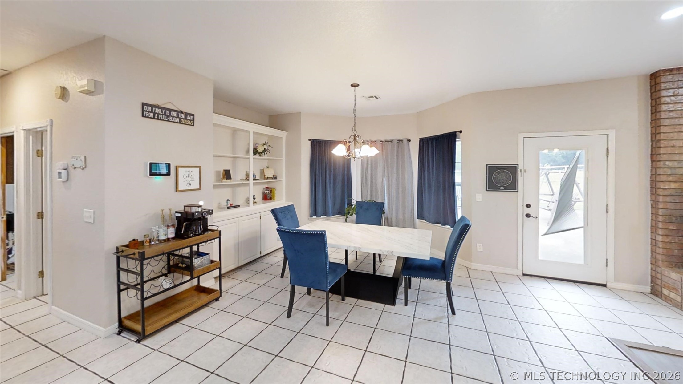 9488 Refinery Road Property Photo 11