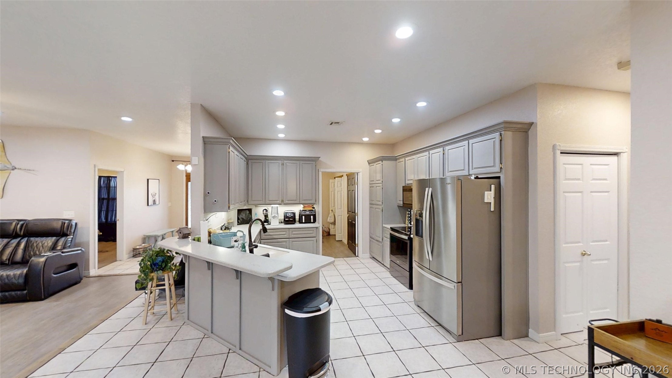 9488 Refinery Road Property Photo 13