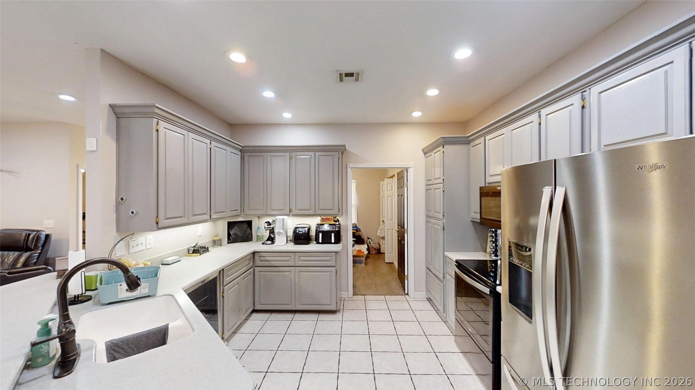 9488 Refinery Road Property Photo 14