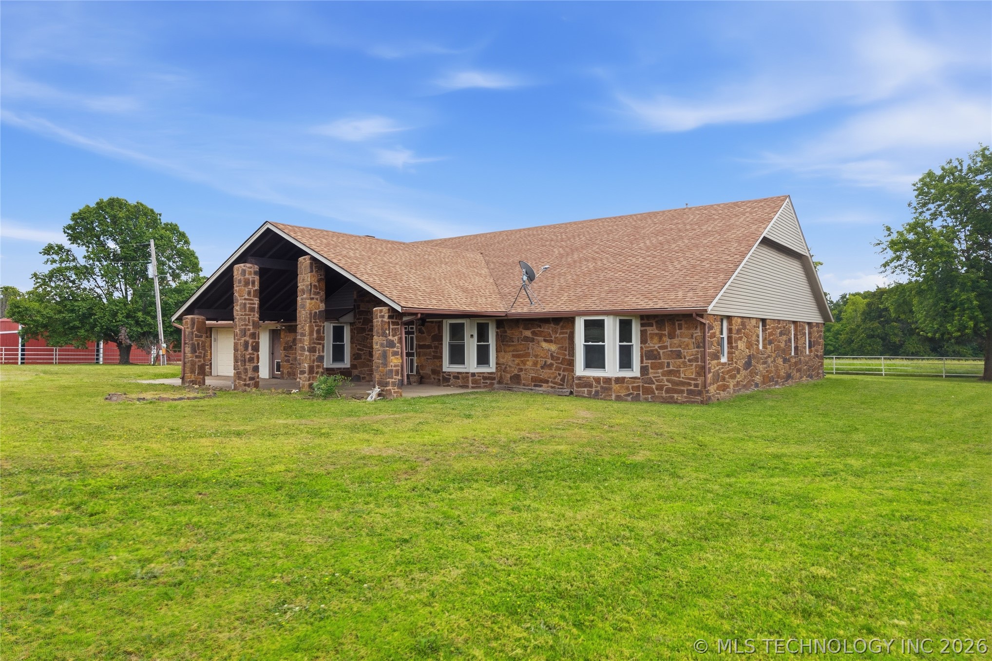 15550 S 4187 Road Property Photo 2