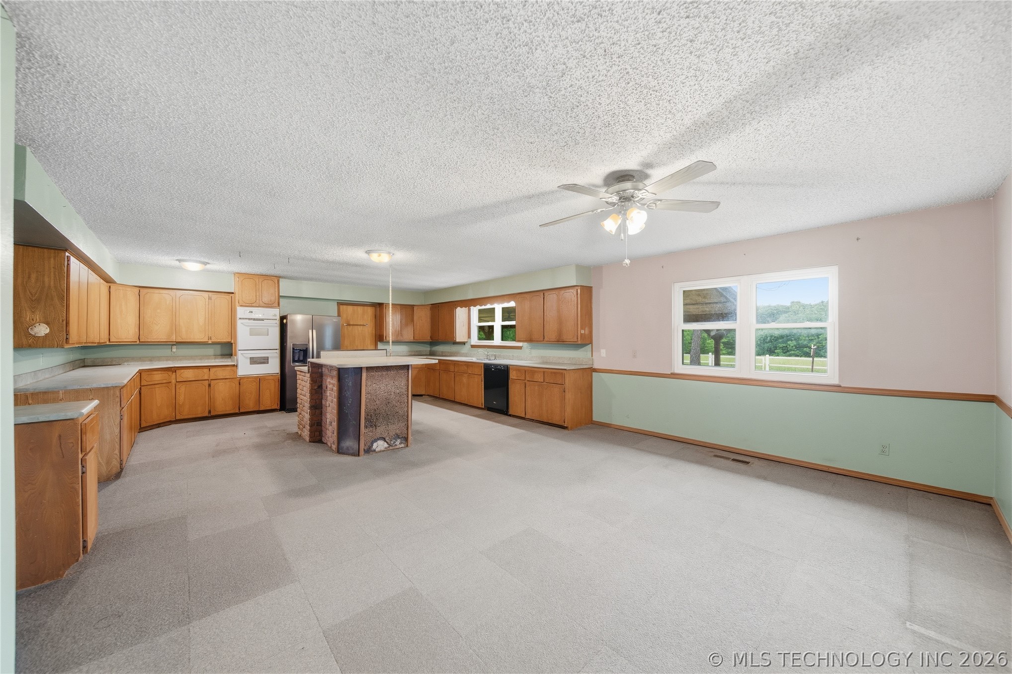 15550 S 4187 Road Property Photo 8