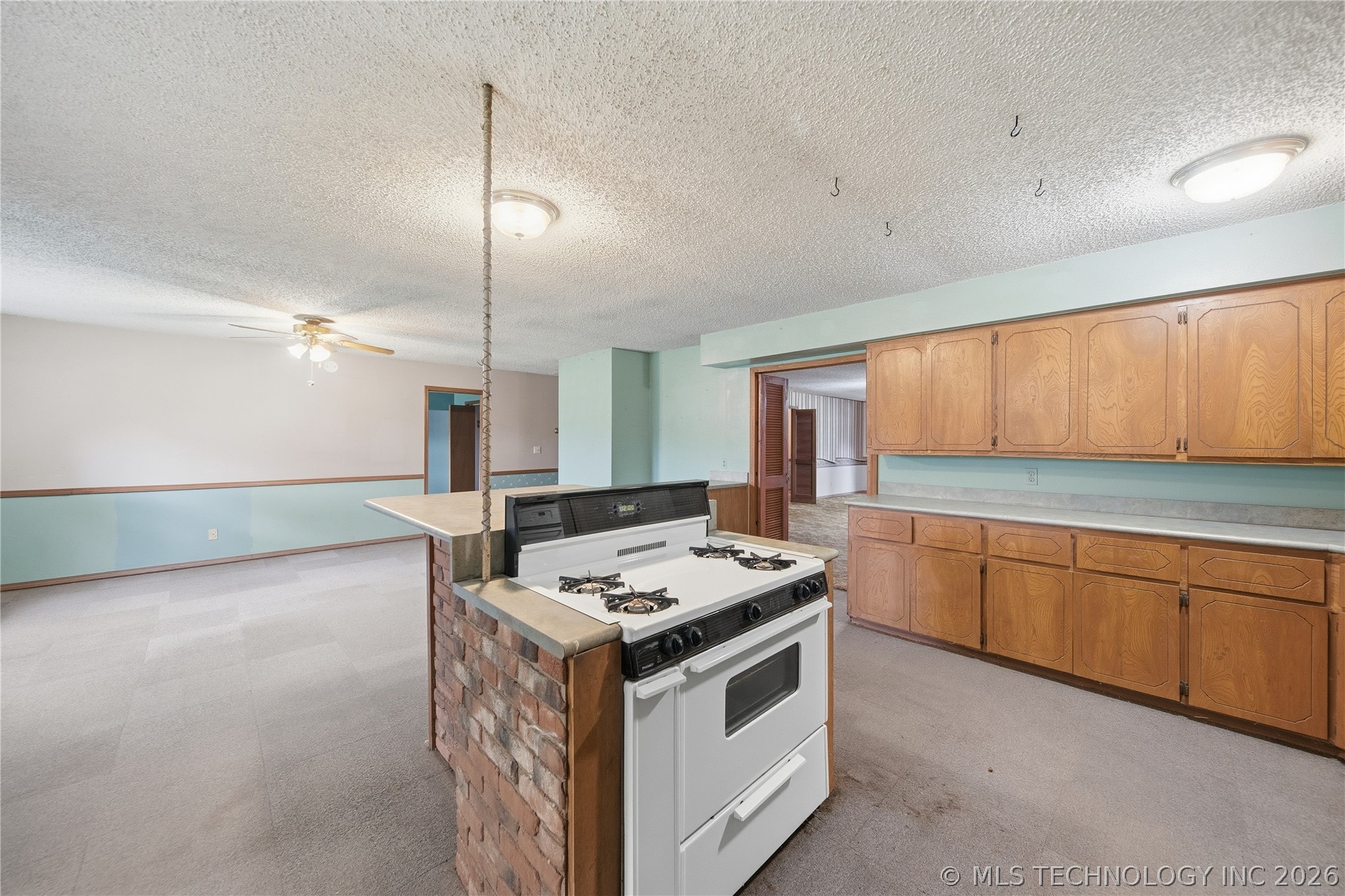 15550 S 4187 Road Property Photo 11