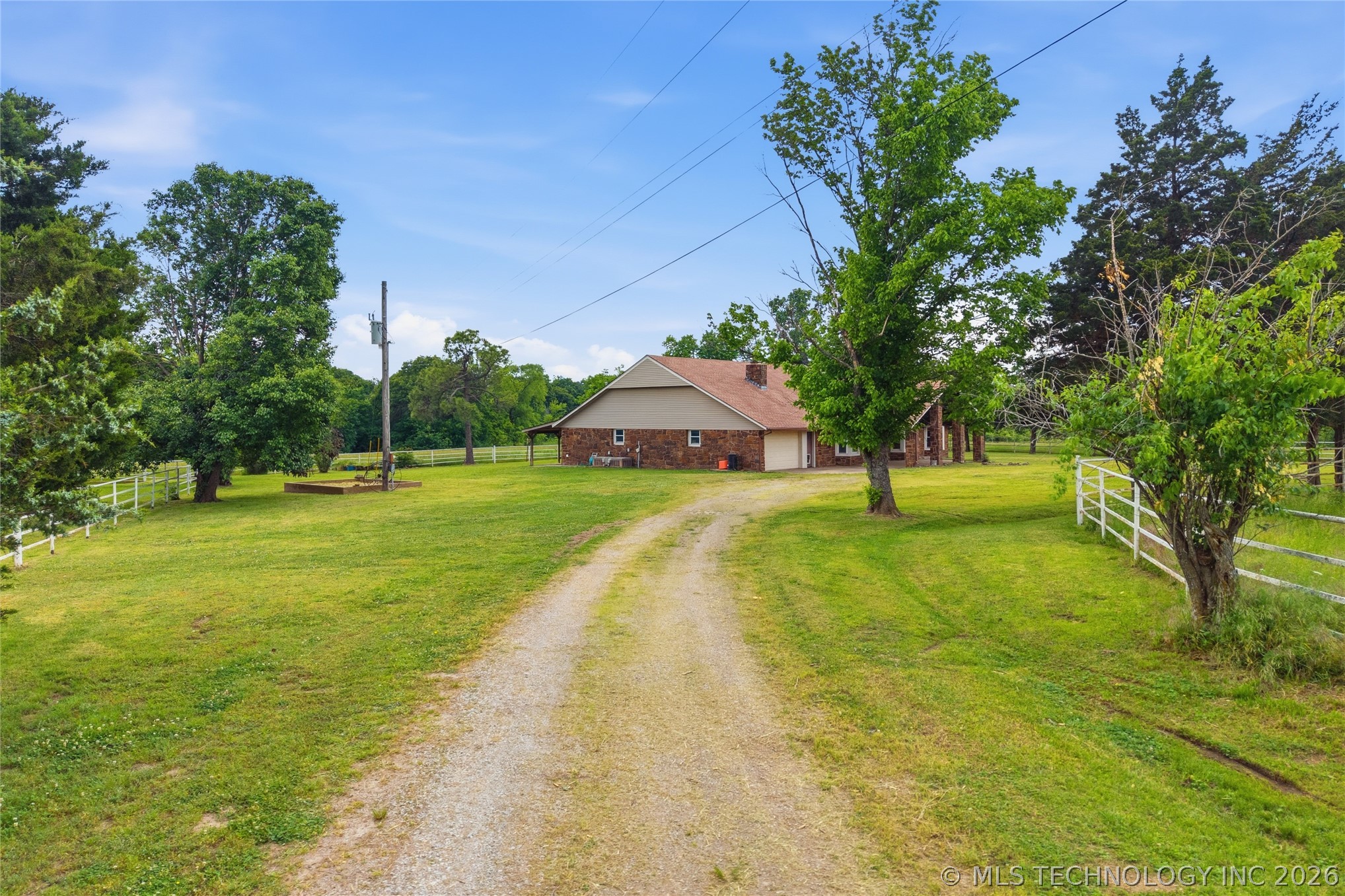 15550 S 4187 Road Property Photo 35