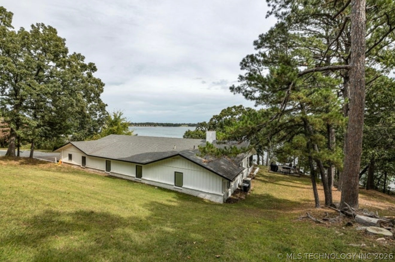 56853 E 318 Road Property Photo 2