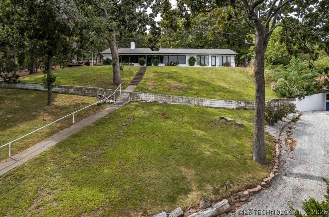 56853 E 318 Road Property Photo 8
