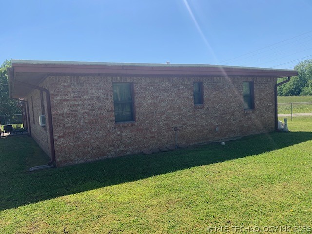 910 W Pogue Street Property Photo 6