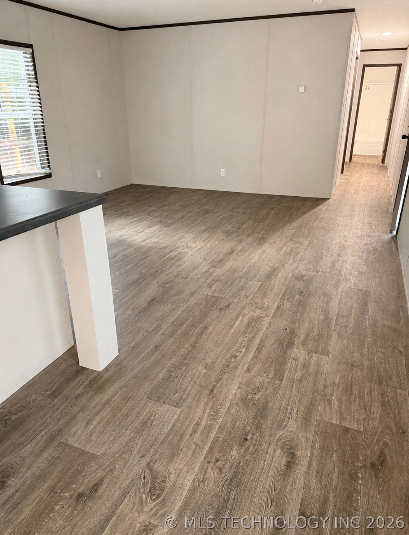 2108 Oriole Property Photo 8