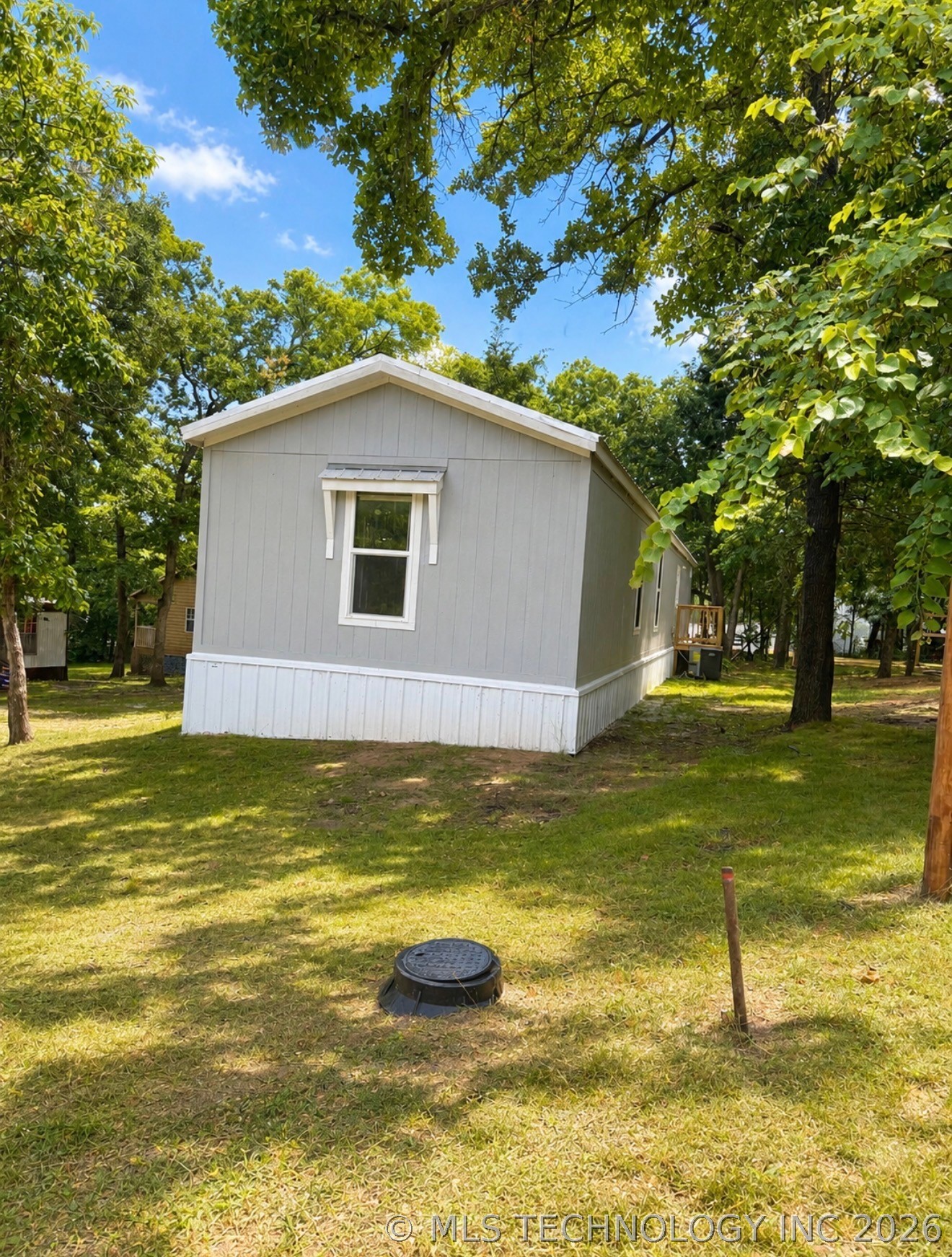 2108 Oriole Property Photo 11
