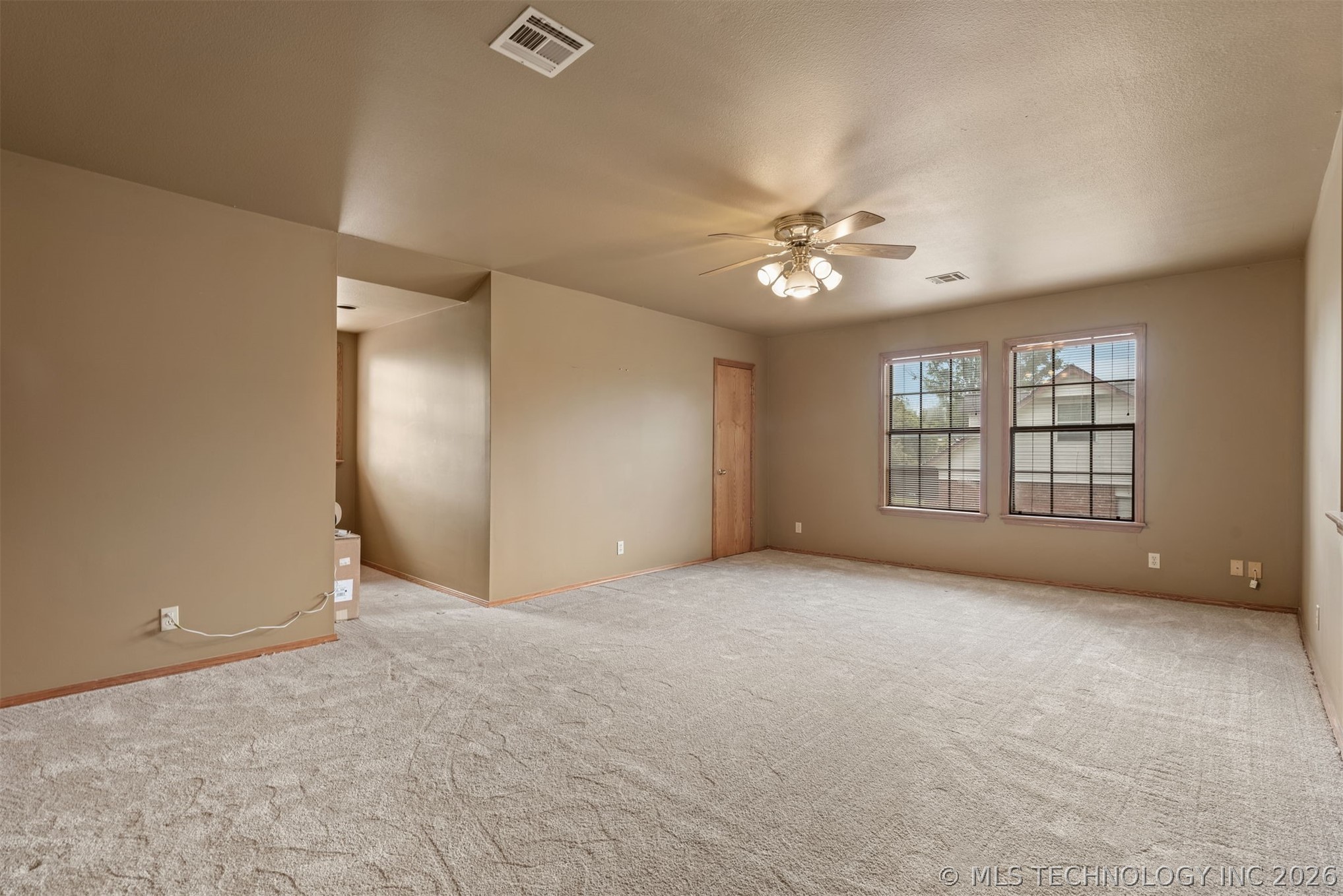 610 N 177th East Avenue Property Photo 25